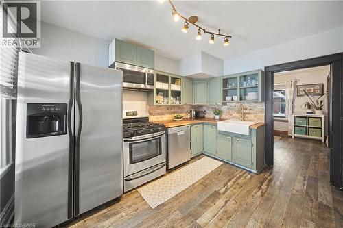 22 Cope Street, Hamilton, ON - Indoor Photo Showing Kitchen With Stainless Steel Kitchen