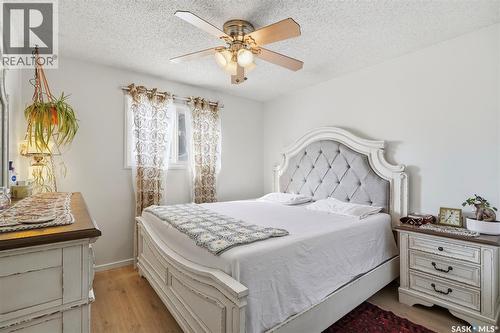1608 Vickies Avenue, Saskatoon, SK - Indoor Photo Showing Bedroom