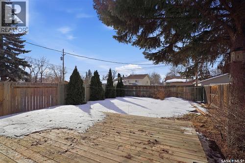 1608 Vickies Avenue, Saskatoon, SK - Outdoor