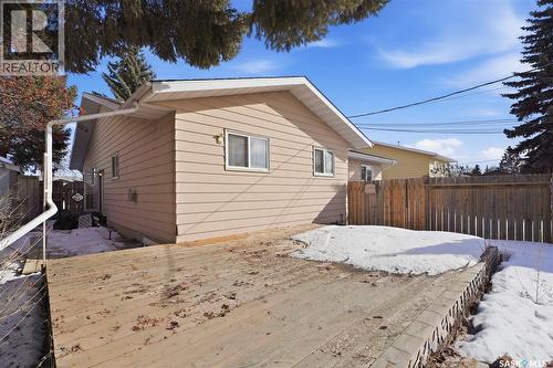 1608 Vickies Avenue, Saskatoon, SK - Outdoor With Exterior