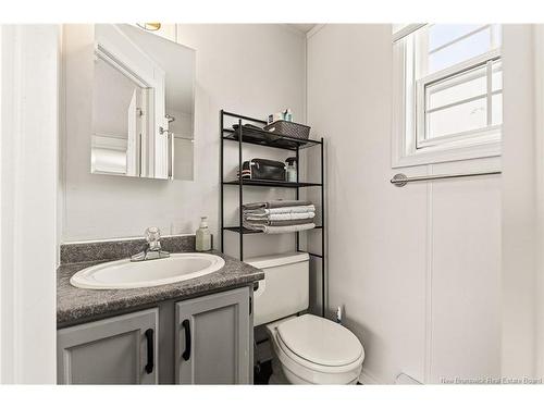 11 Sentier St, Moncton, NB 