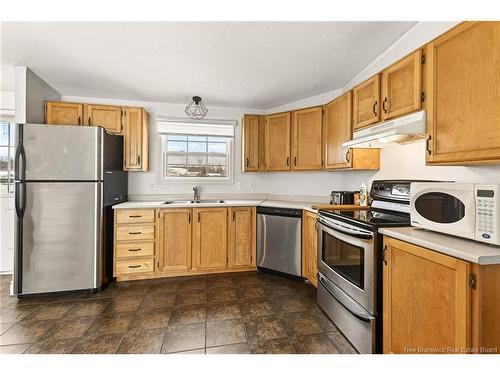 11 Sentier St, Moncton, NB 