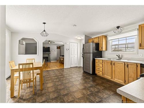 11 Sentier St, Moncton, NB 