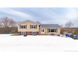 6 Kennedy CRT  St George, NB E5C 3G4