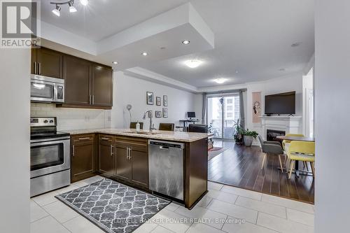 1311 - 330 Ridout Street N, London East (East K), ON - Indoor Photo Showing Kitchen