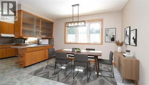 142 Delmar Drive, Hamilton, ON - Indoor Photo Showing Other Room