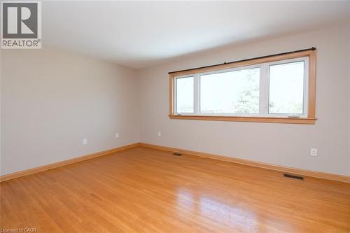 142 Delmar Drive, Hamilton, ON - Indoor Photo Showing Other Room