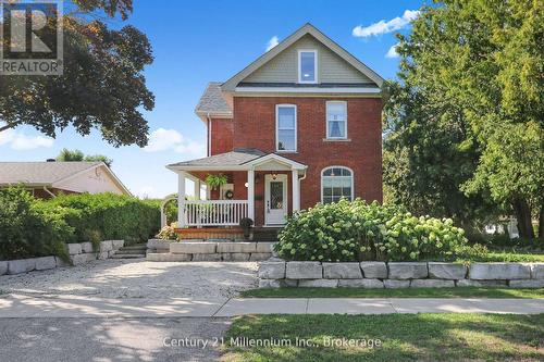 439 BIRCH STREET  Collingwood, ON L9Y 2W4