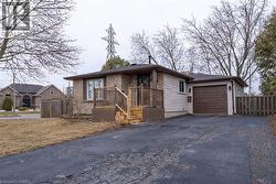 390 BRANTWOOD PARK Road  Brantford, ON N3P 1K7