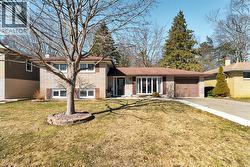 126 WOODLAWN CRESCENT  Kingsville, ON N9Y 1Y6