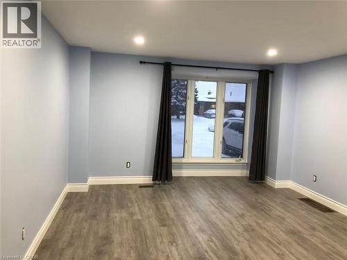 390 East 23Rd Street, Hamilton, ON - Indoor Photo Showing Other Room