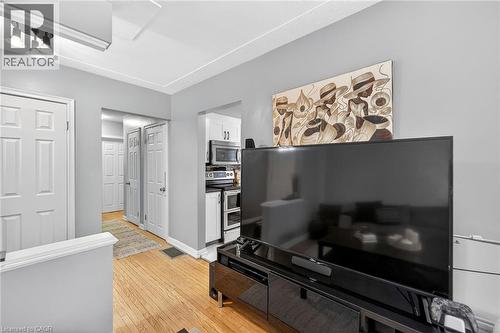 624 Upper Ottawa Street, Hamilton, ON - Indoor Photo Showing Other Room