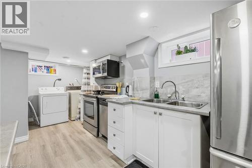 624 Upper Ottawa Street, Hamilton, ON - Indoor Photo Showing Laundry Room