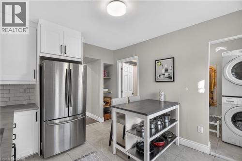 262 Britannia Avenue, Hamilton, ON - Indoor Photo Showing Laundry Room