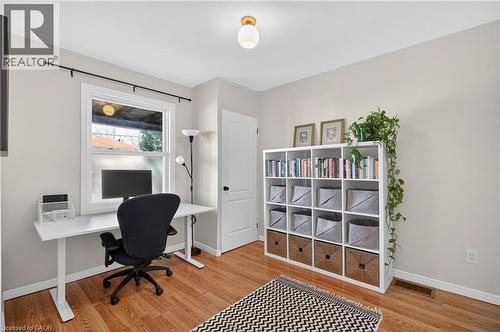 Main floor bedroom 2 - 262 Britannia Avenue, Hamilton, ON - Indoor