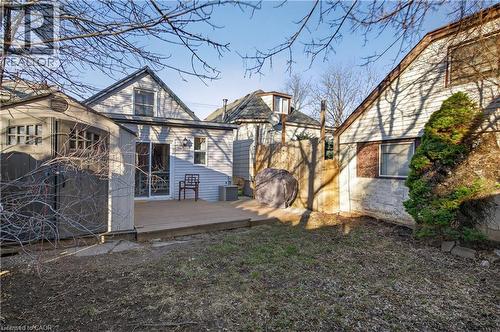 262 Britannia Avenue, Hamilton, ON - Outdoor