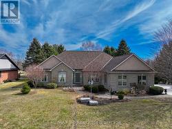15 OTTERVIEW DRIVE  Norwich (Otterville), ON N0J 1R0