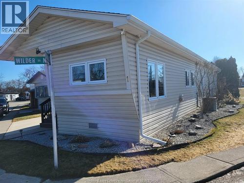 1 WILDER South  Lakeshore, ON N8N 2S9