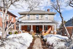 24 MARY STREET W  Huntsville (Chaffey), ON P1H 1V3