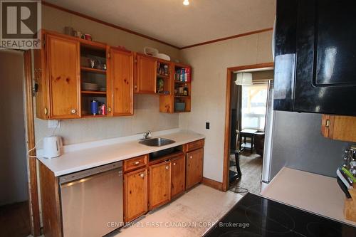 54 Terrace Street, London South (South I), ON - Indoor Photo Showing Kitchen