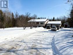 418 FOREST PARK ROAD  Laurentian Valley, ON K8A 6W2