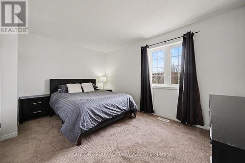 56 Steele Park Private, Ottawa, ON - Indoor Photo Showing Bedroom