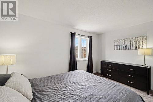 56 Steele Park Private, Ottawa, ON - Indoor Photo Showing Bedroom