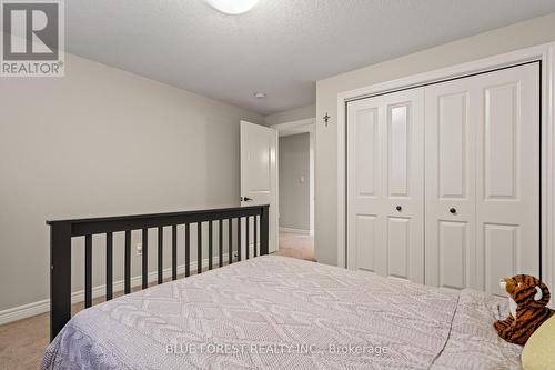42 Hickory Lane, St. Thomas, ON - Indoor Photo Showing Bedroom