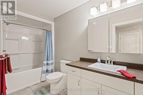 42 Hickory Lane, St. Thomas, ON - Indoor Photo Showing Bathroom