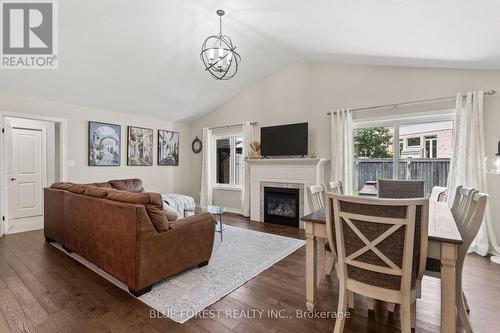 42 Hickory Lane, St. Thomas, ON - Indoor Photo Showing Living Room With Fireplace