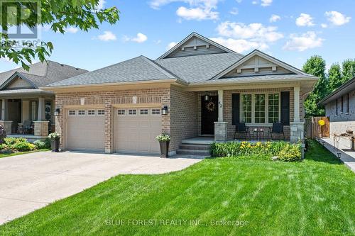 42 Hickory Lane, St. Thomas, ON - Outdoor With Facade