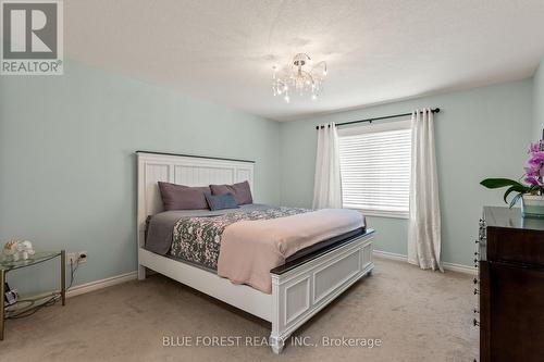 42 Hickory Lane, St. Thomas, ON - Indoor Photo Showing Bedroom