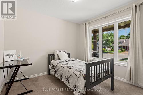 42 Hickory Lane, St. Thomas, ON - Indoor Photo Showing Bedroom