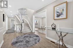 325 SALISBURY LANE  Newmarket, ON L3Y 8A6