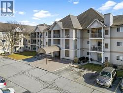 2922 Rivard AVENUE Unit# 208  Windsor, ON N8T 3N9
