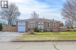 24 MILVERTON Close  Waterdown, ON L0R 2H3