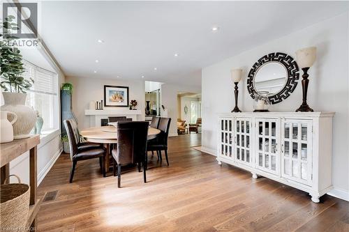 4391 Lakeshore Road, Burlington, ON 