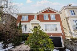 7 KILLARNEY ROAD  Toronto, ON M5P 1L7