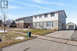 28 CHANTAL COURT Welland (Lincoln/Crowland), ON L3B 5V3