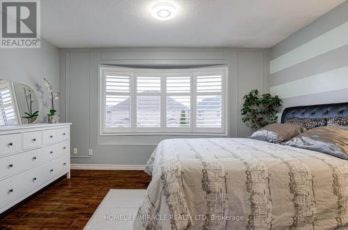 5840 Raftsman Cove, Mississauga, ON - Indoor Photo Showing Bedroom