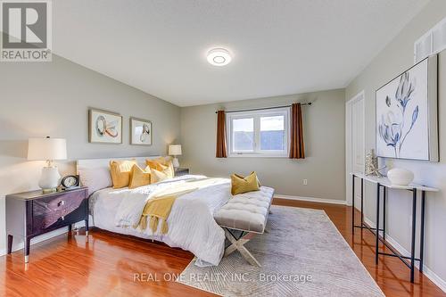 2470 Bankside Drive, Mississauga, ON - Indoor Photo Showing Bedroom