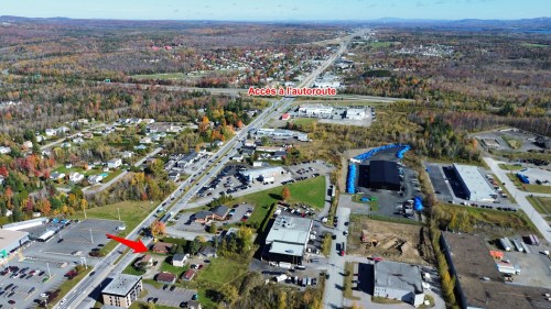 Nearby - 2150 Rue Sherbrooke, Magog, QC 