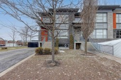 1007 Rue des Samares  Longueuil (Le Vieux-Longueuil), QC J4M 0A8
