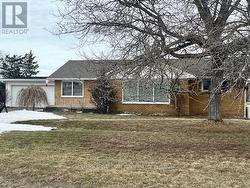 942 PRINCE STREET  Lansdowne Village, ON K0E 1L0