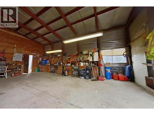Shop - 1530 21 Highway, Creston, BC - Indoor Photo Showing Garage