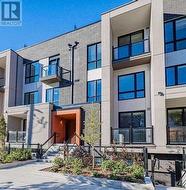 7 - 10 MARQUETTE AVENUE  Toronto, ON M6A 0E1