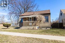 1904 Westcott ROAD  Windsor, ON N8W 4K4