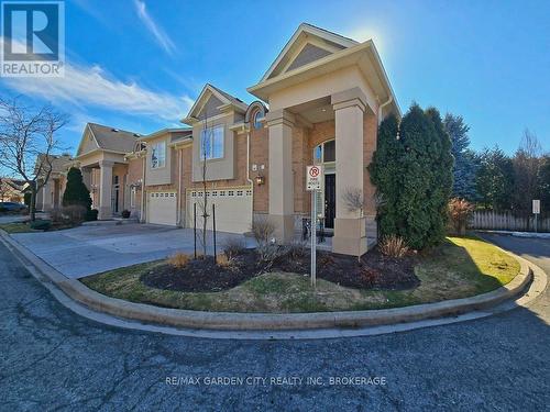 16 - 31 SAWMILL ROAD  St. Catharines (Grapeview), ON L2S 0A1