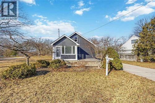 1027 COLBORNE ROAD  Sarnia, ON N7V 3K6