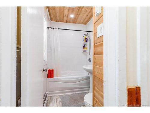 710 Kitchen St, Fredericton, NB 